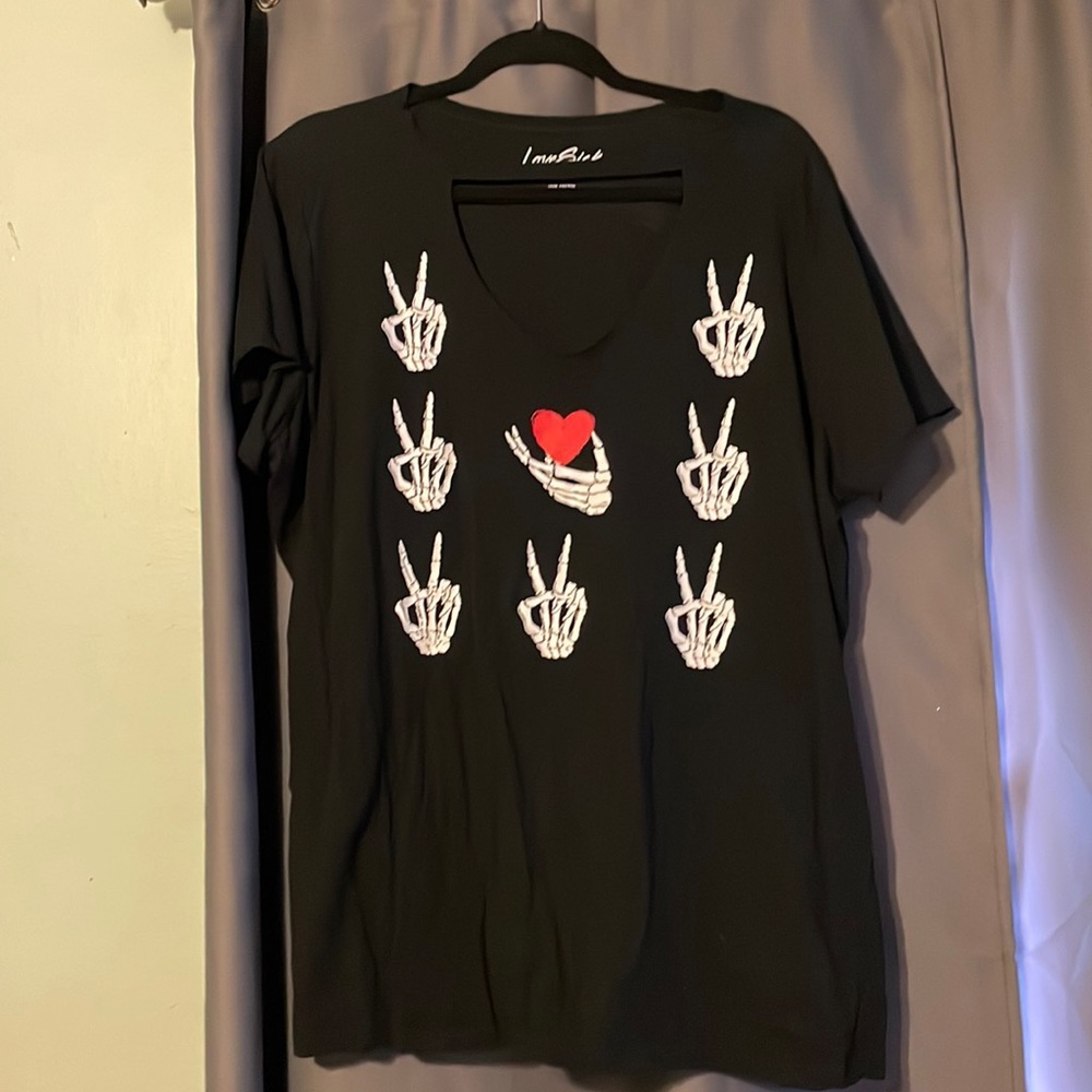 Skeleton Tee